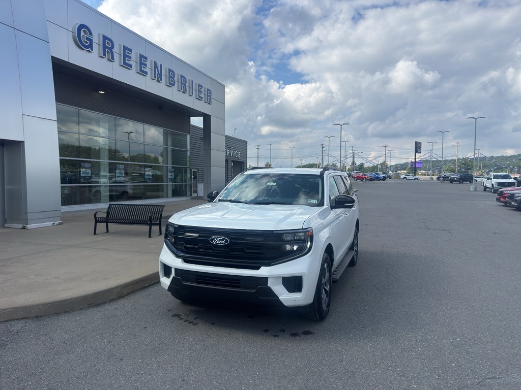 2027 Ford Expedition Active