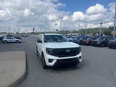 2027 Ford Expedition Active
