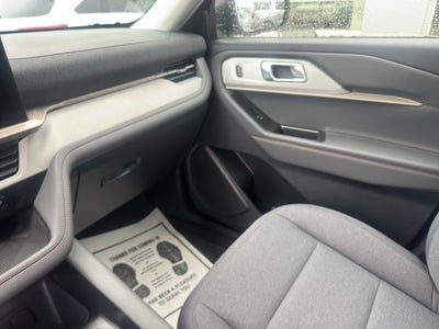 2026 Ford Explorer Active w/100A Pkg
