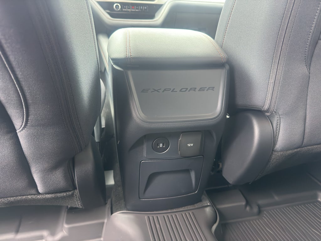 2026 Ford Explorer Active w/100A Pkg