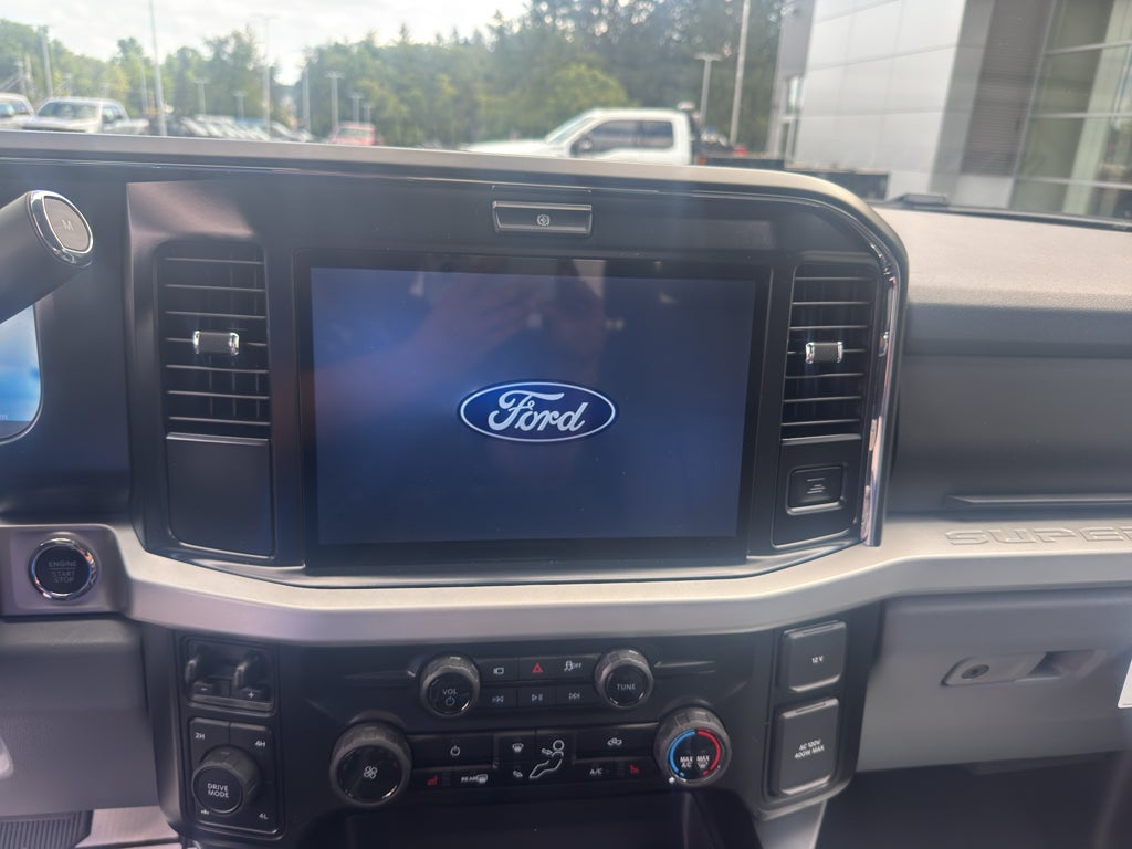 2026 Ford F-350 XLT