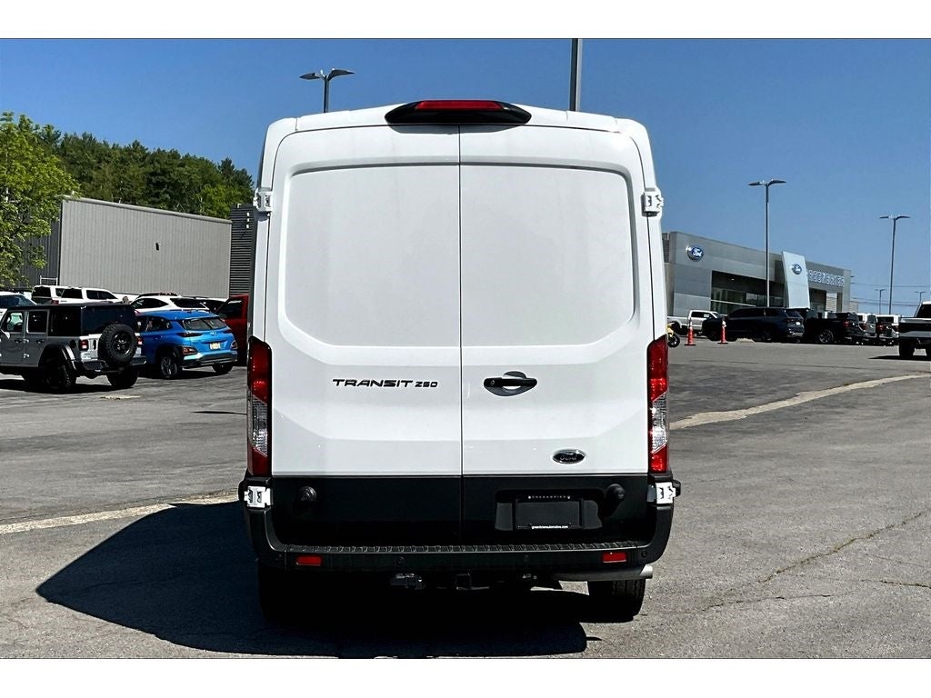 2025 Ford Transit Van Base