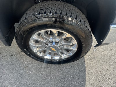 2025 Chevrolet Silverado LTZ
