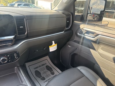 2025 Chevrolet Silverado LTZ