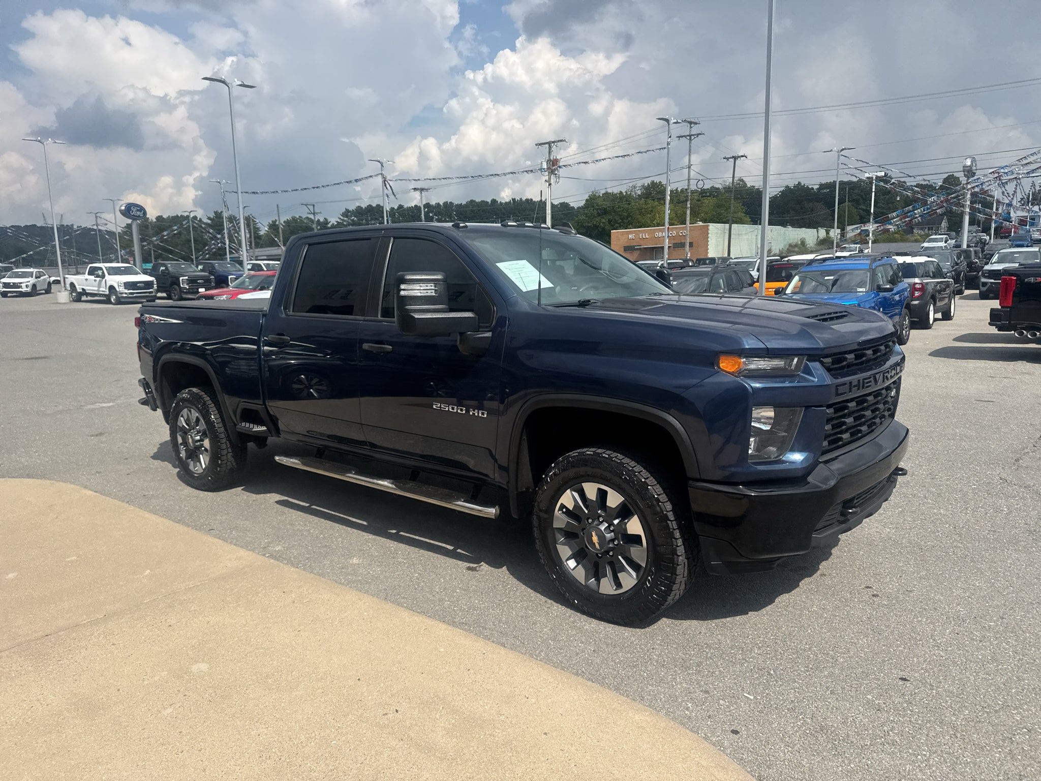 2021 Chevrolet Silverado Custom