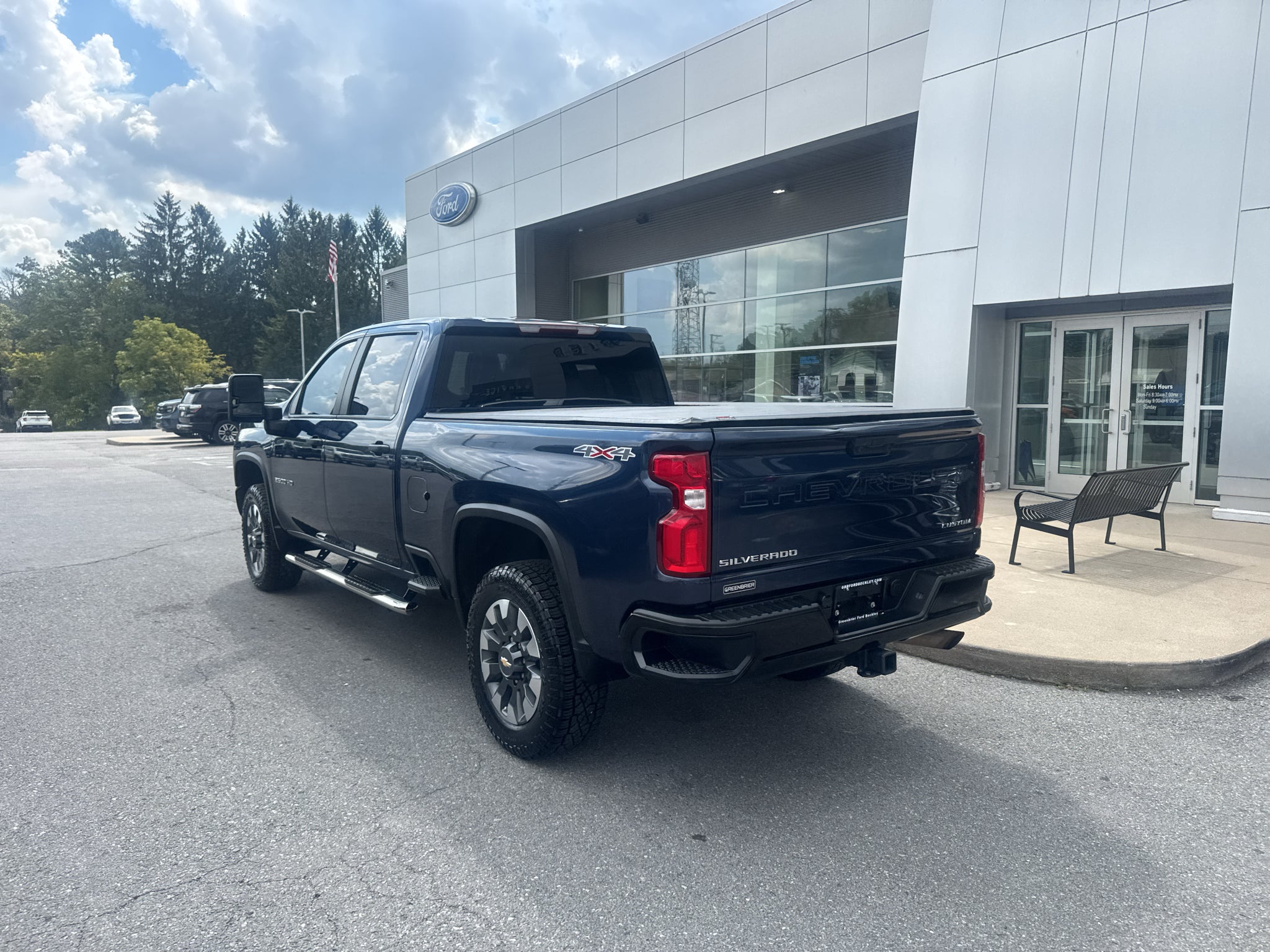 2021 Chevrolet Silverado Custom