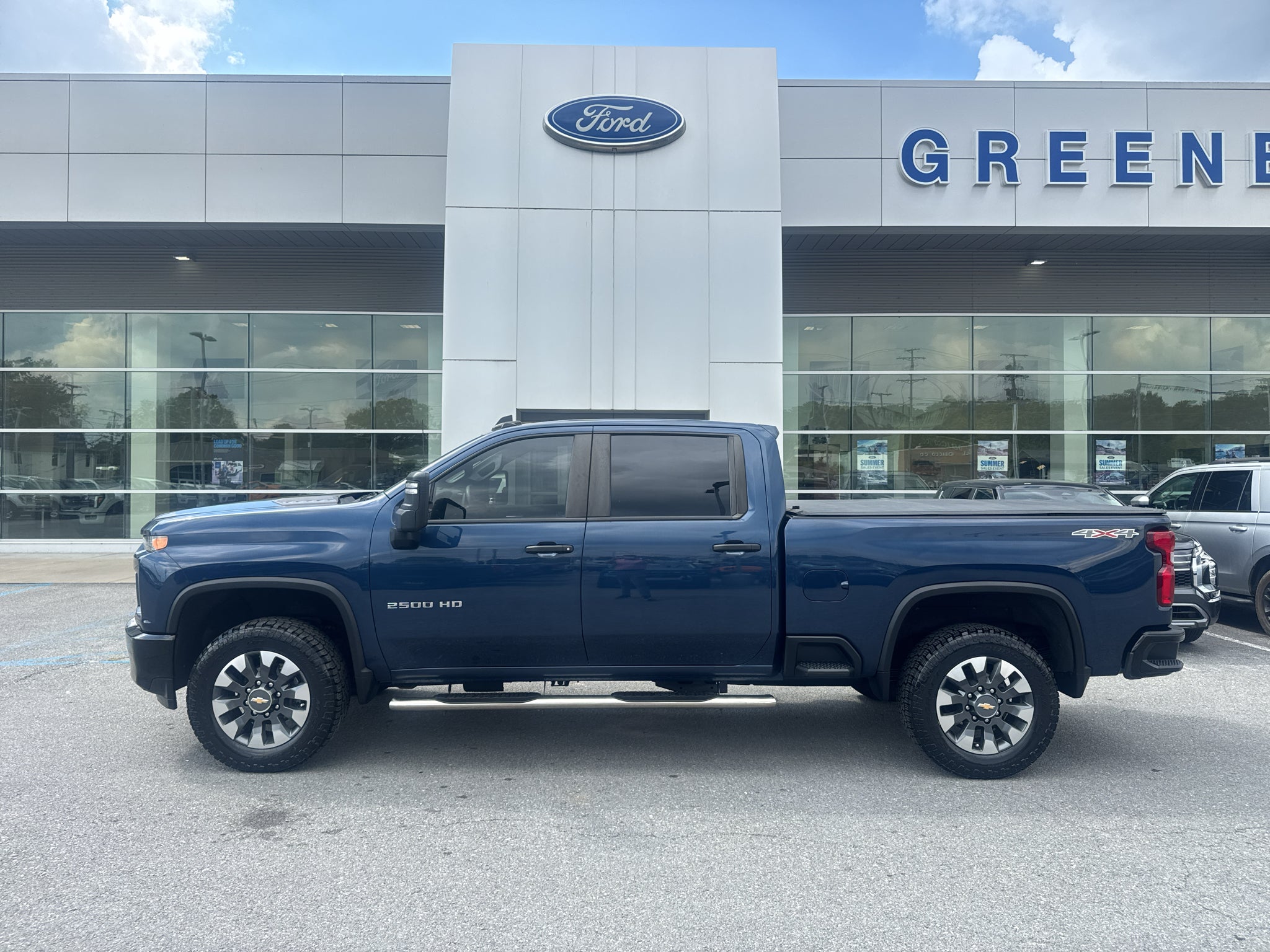 2021 Chevrolet Silverado Custom