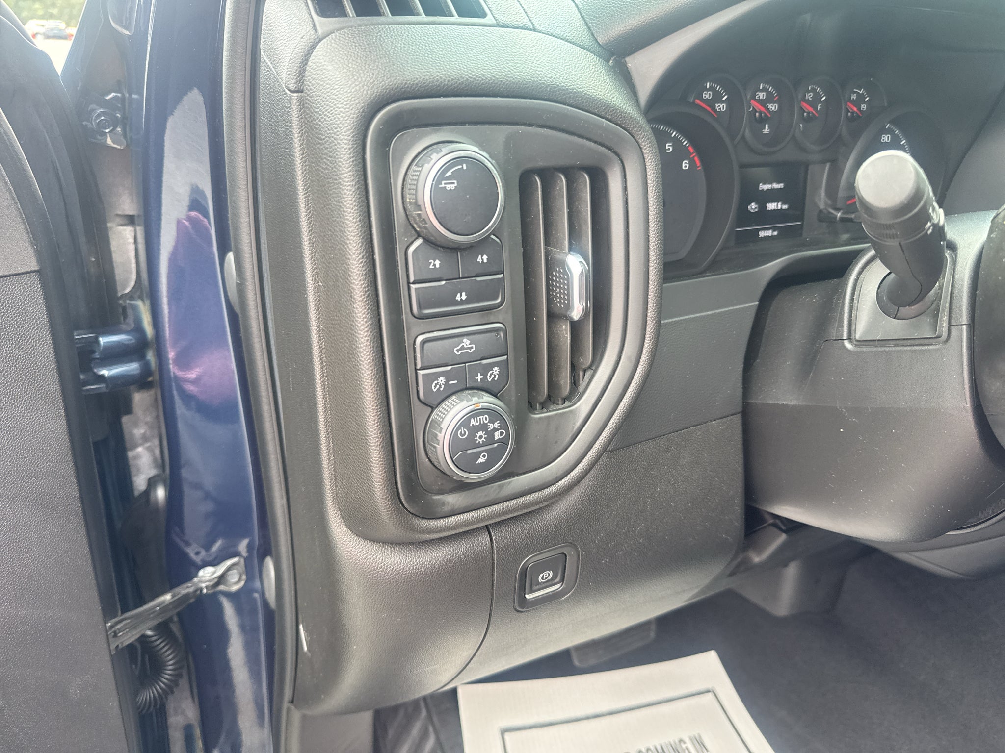 2021 Chevrolet Silverado Custom