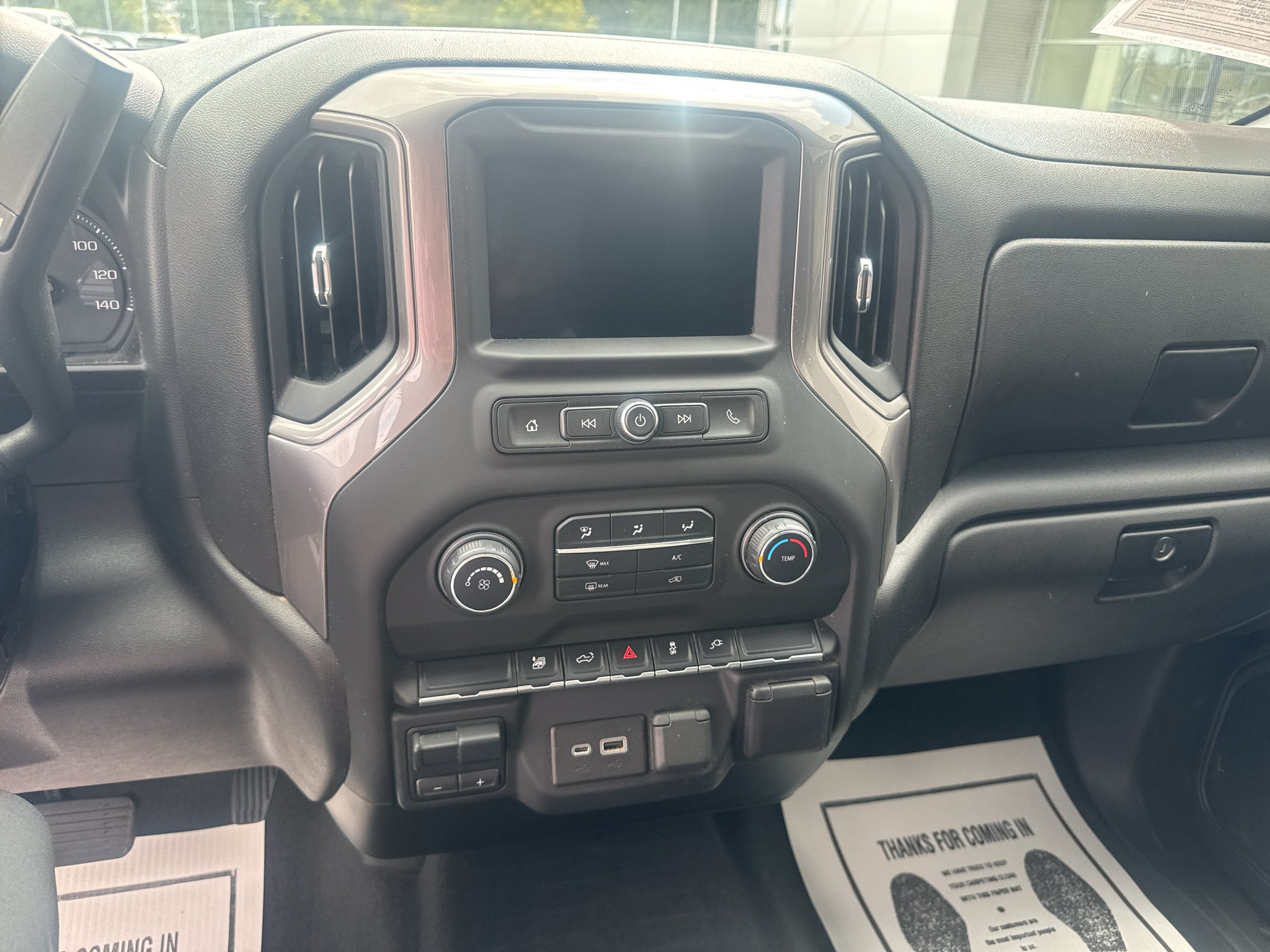2021 Chevrolet Silverado Custom