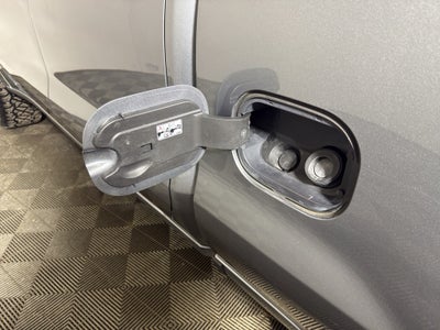 2021 Chevrolet Silverado Custom