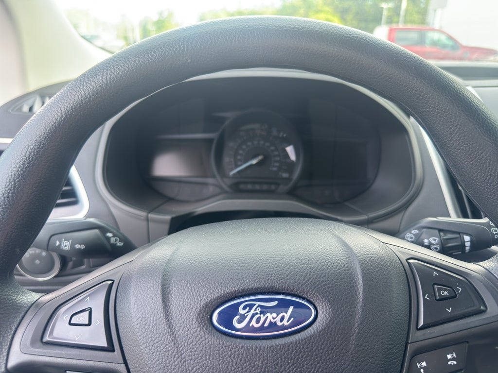 2024 Ford Edge SE - Photo 25