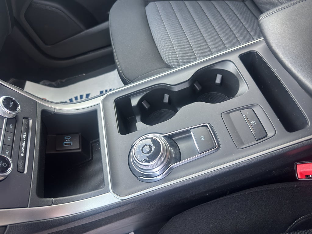 2024 Ford Edge SE - Photo 30