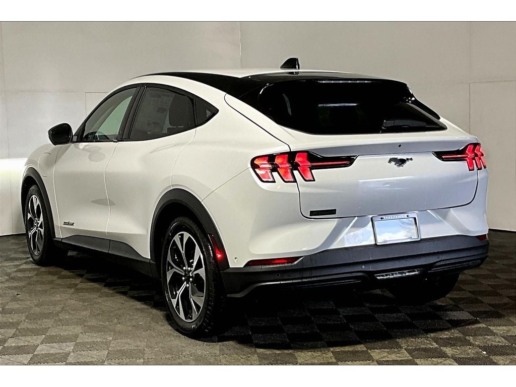 2024 Ford Mustang Mach-E Select