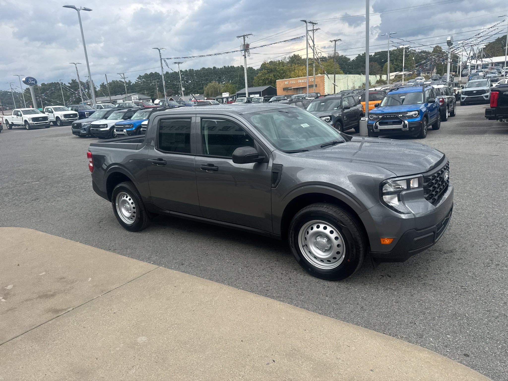 2026 Ford Maverick XL