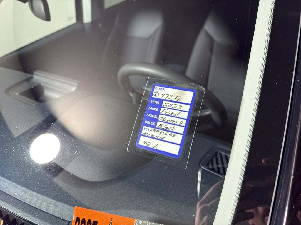 2023 Ford Maverick XL