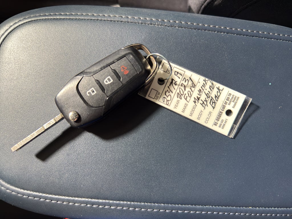 2023 Ford Maverick XL