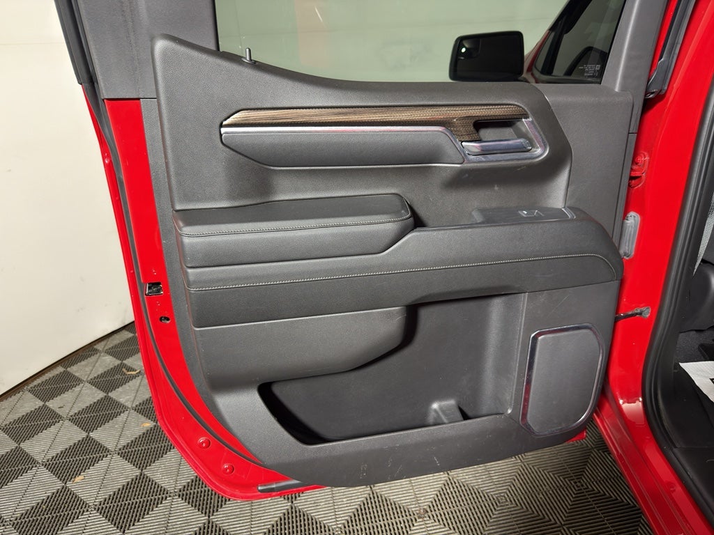 2023 Chevrolet Silverado RST