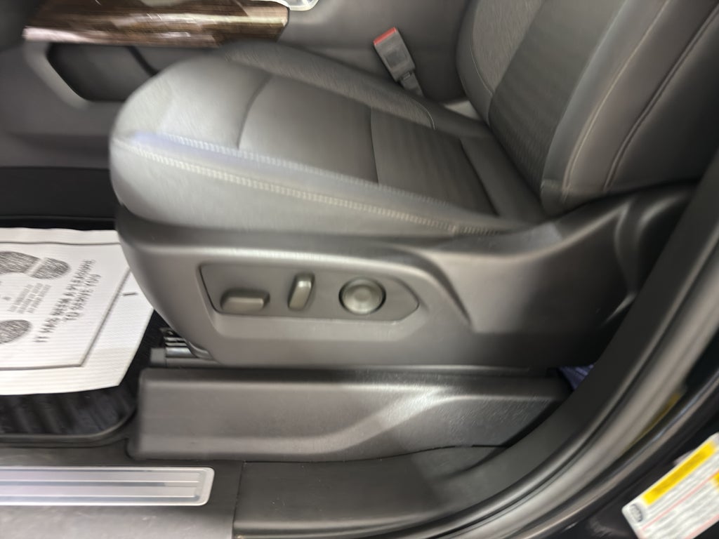 2025 GMC Sierra Elevation