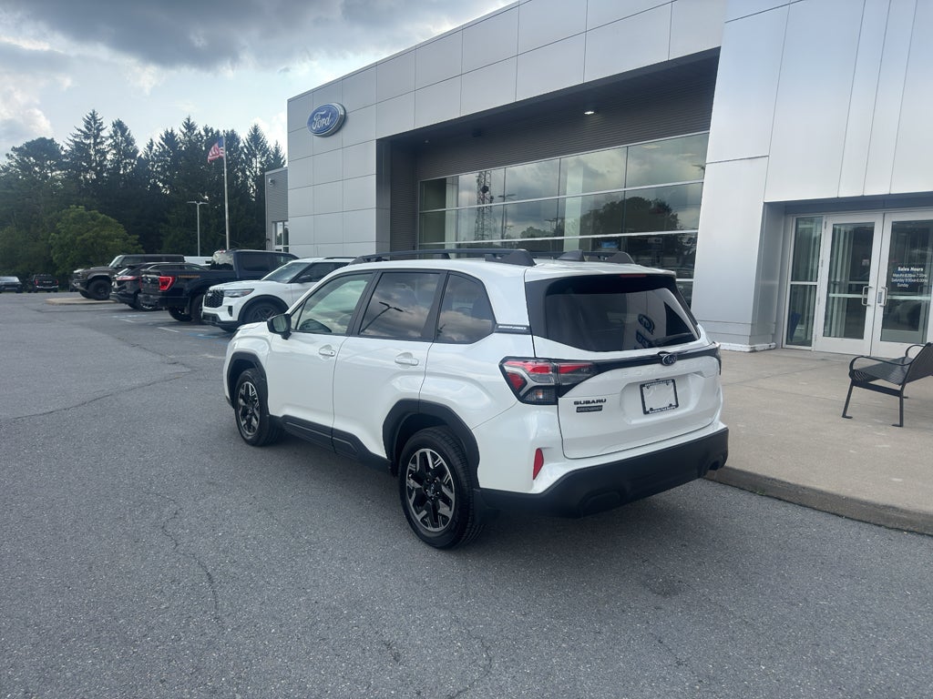 2025 Subaru Forester Premium