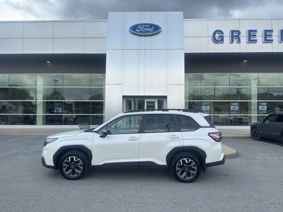 2025 Subaru Forester Premium