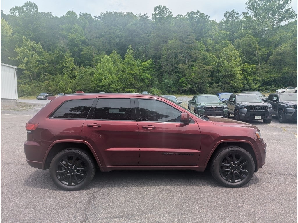 2018 Jeep Grand Cherokee Altitude