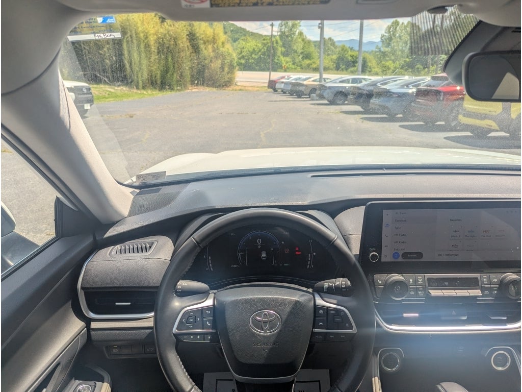 2025 Toyota Grand Highlander XLE
