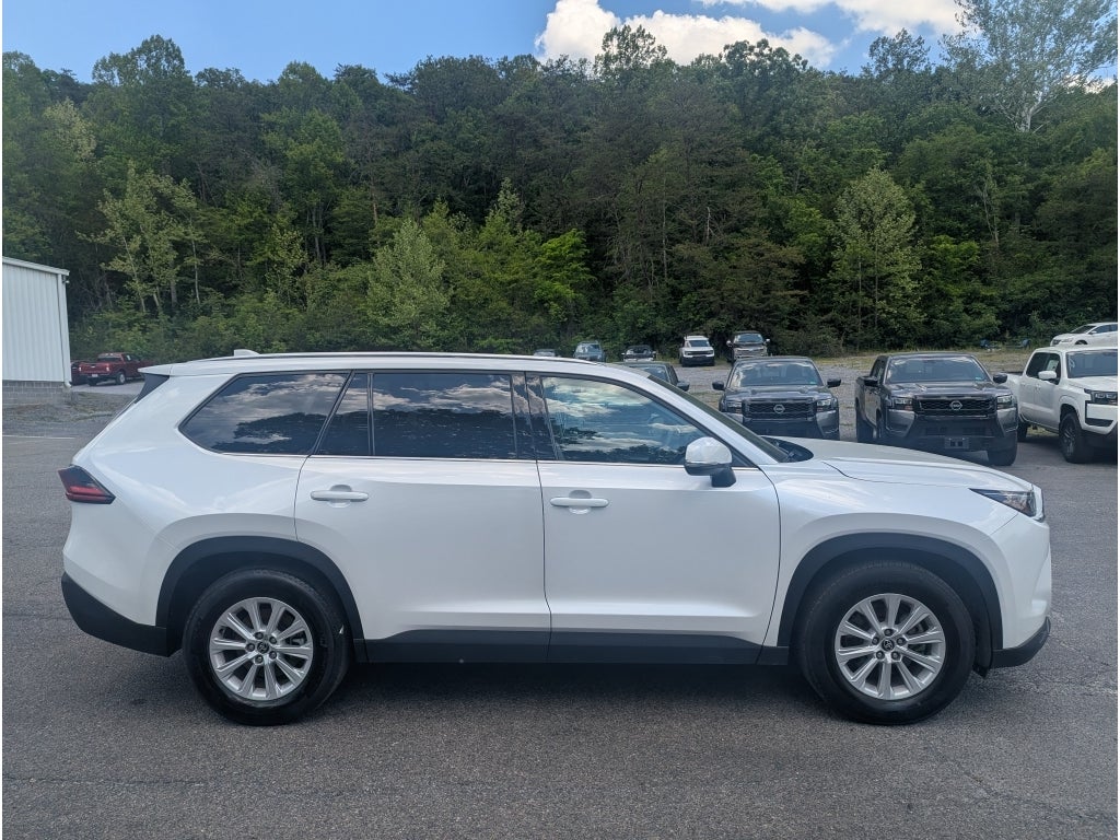 2025 Toyota Grand Highlander XLE
