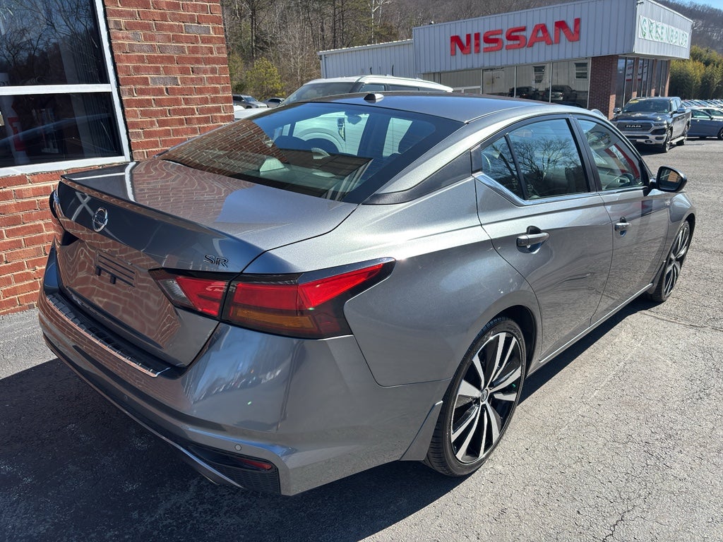 2022 Nissan Altima 2.5 SR