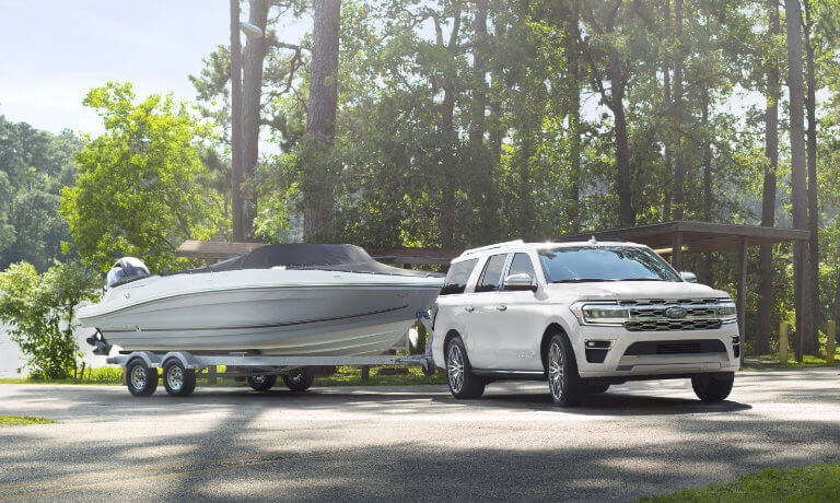 2024 Ford Expedition towing a boat